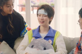 开云·体育全站登录地址-主力中锋持续输出进球效率居高不下助力球队稳定前行，中锋进攻时该怎么做