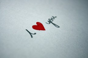 开云体育链接-“缆绳滑水：东桃花岛赛场极速挑战，观众激情四射”