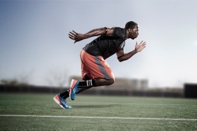 kering.com-中美蝶泳分段划频密度差异明显，蝶泳频率