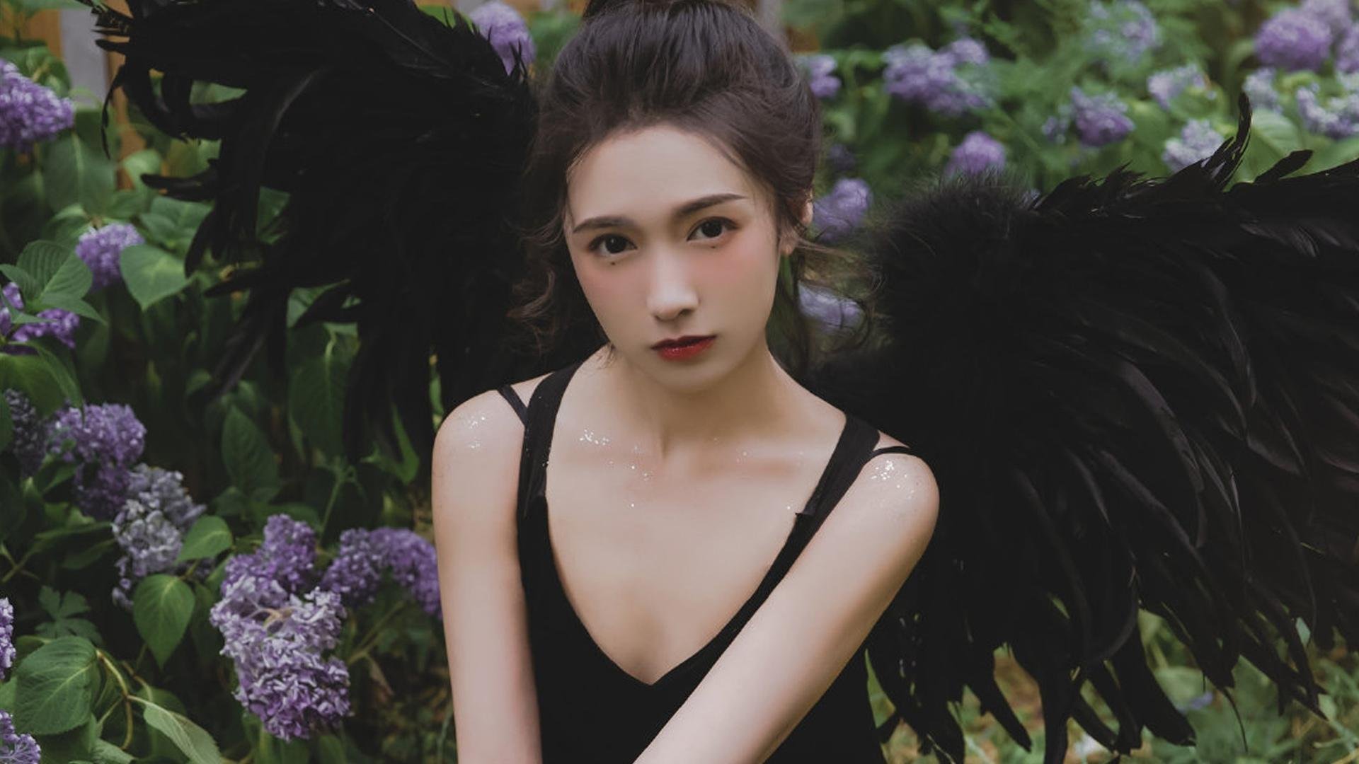 东亚杯U23国足夺冠 球迷集体庆祝胜利，东亚杯国足首发