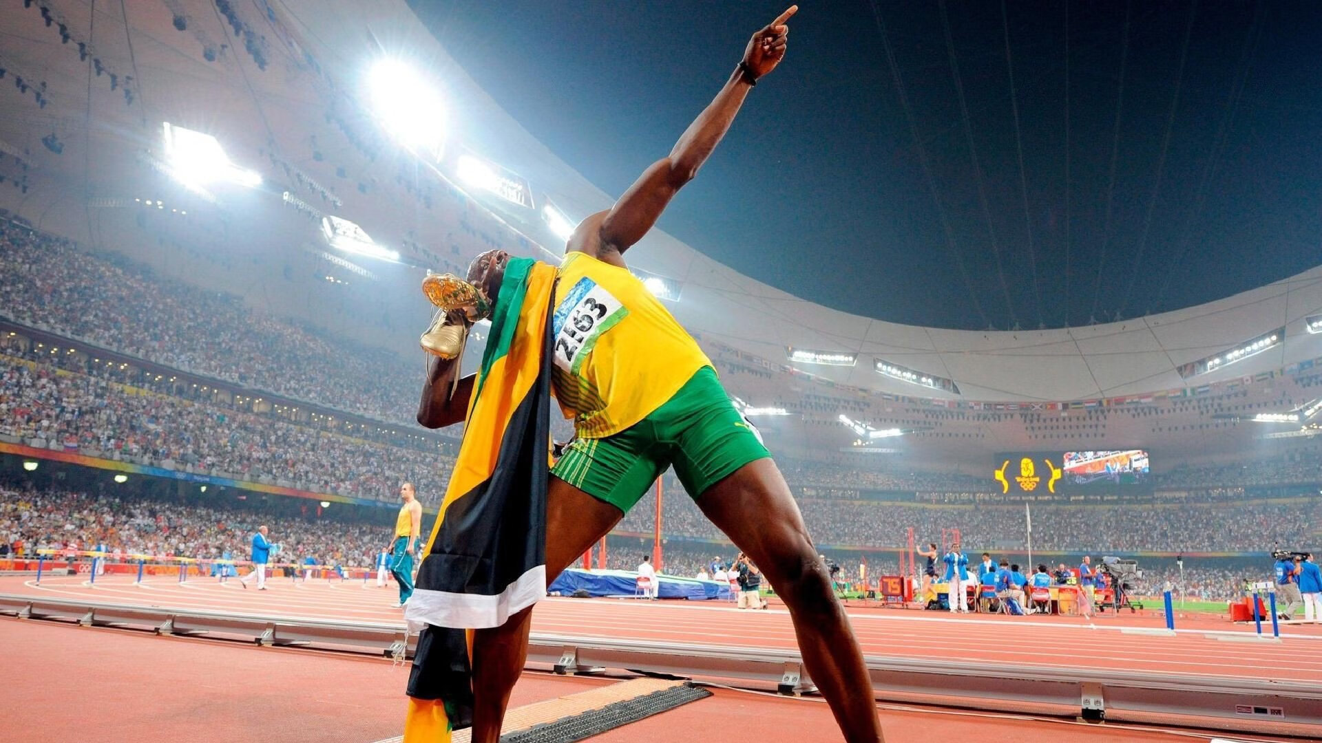 使用虚拟现实进行战术训练逐渐普及，虚拟现实战是利用虚拟现实技术创造的